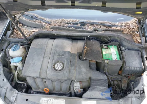 2012 Volkswagen Golf 2.5L 4-Door from USA, damaged, VIN WVWDB7AJ4CW198112